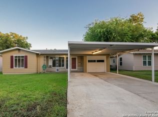 722 Edgebrook Ln, San Antonio, TX 78213