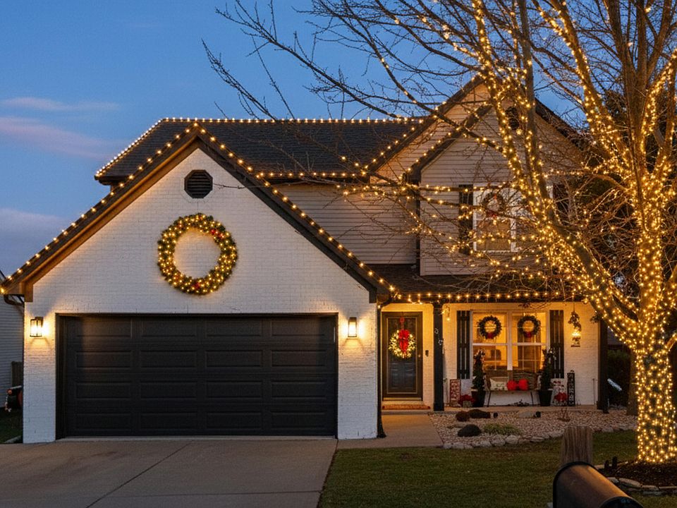 1st image of 319 Wisteria Ct