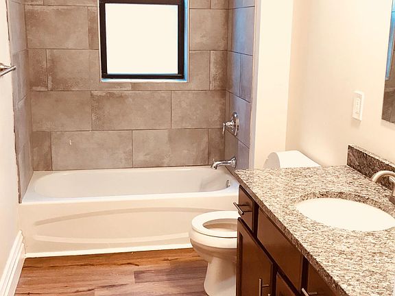 4th image of 5878-2 Delmar Blvd #58782
