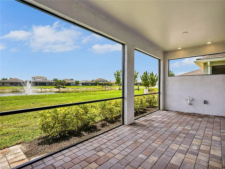 28029 Sanibel Sands St — Photo 20