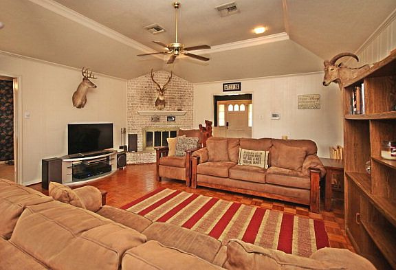 5th image of 1280 Norwood Dr