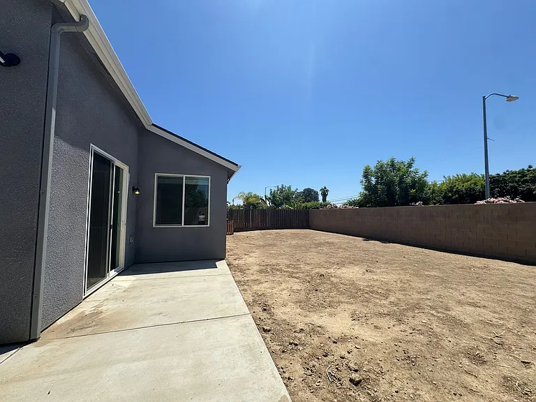 13333 Peach St — Photo 24