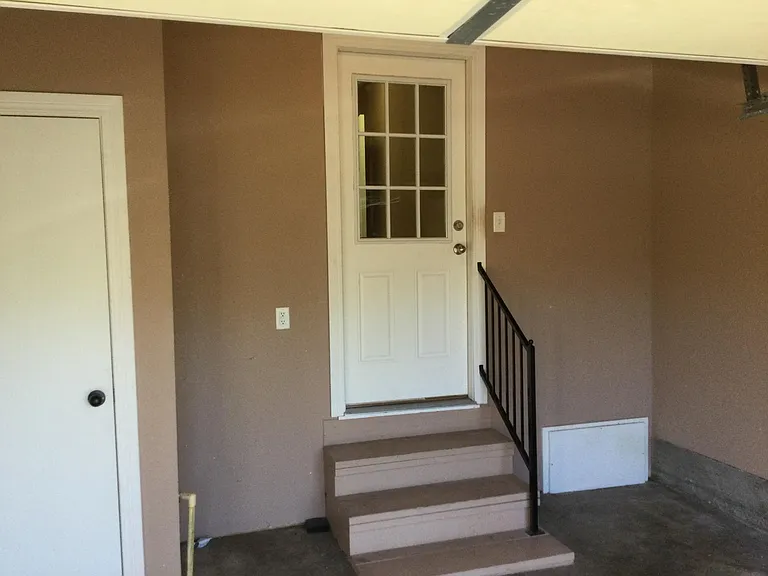 1201 Huntington Way — Photo 32