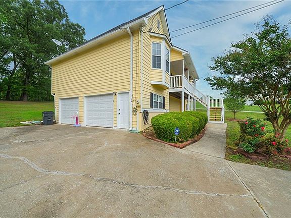 2nd image of 127 Mayfield Ct