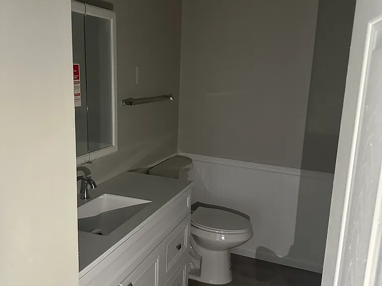 Mulberry Row Apartments — Photo 13