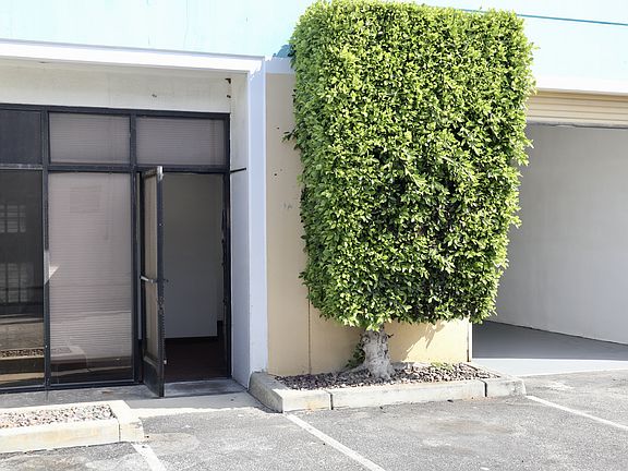 5th image of 3732 W Century Blvd Suite 10