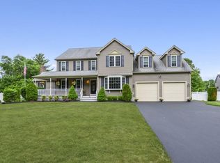 60 Malibu Dr, Taunton, MA 02780