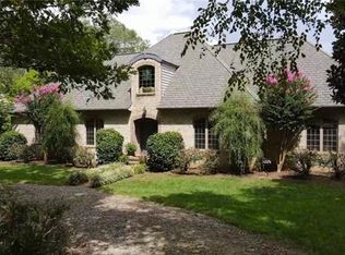520 Barrett Ridge Ln, Taylorsville, NC 28681
