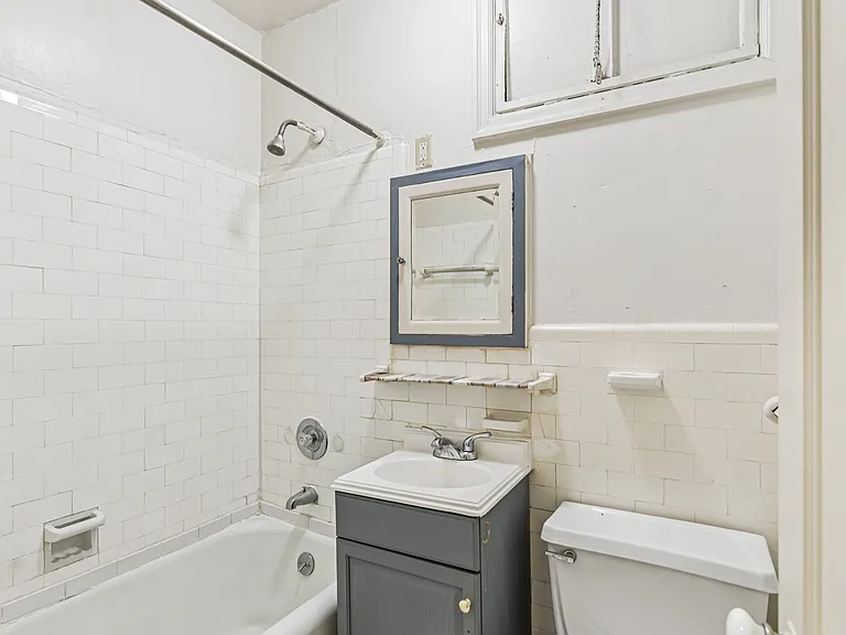 124 Argyle Rd #C6 — Photo 10