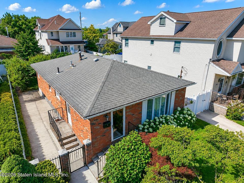 1st image of 90 Buffington Ave