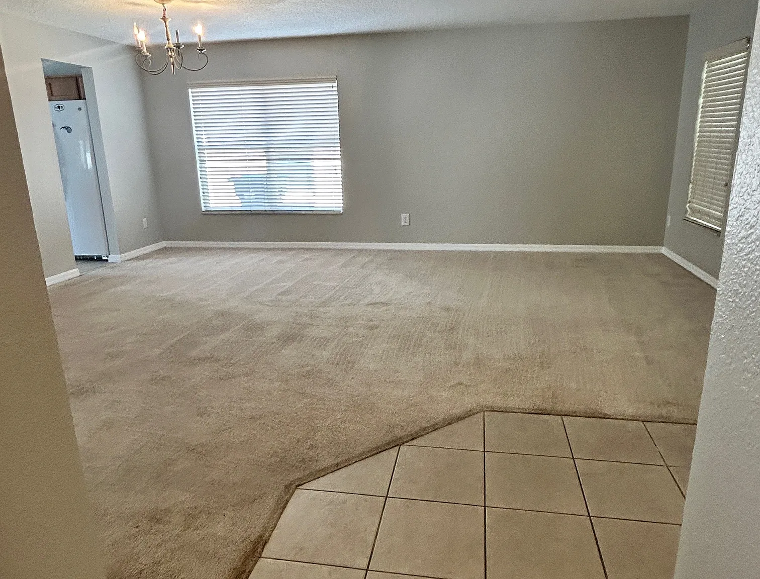 6 bed, 3519 sqft, $3,800 — Photo 2
