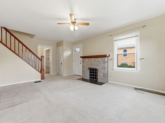 5th image of 1027 Venice Ave