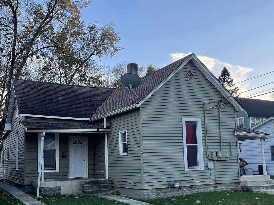 329 W Locust St #1
