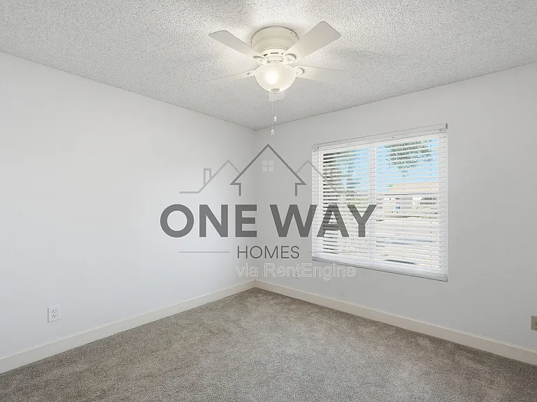 5749 S Farmer Ave — Photo 17