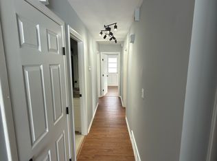 7997 Wesley Dr, Strongsville, OH 44136