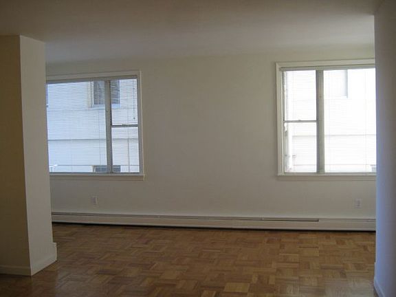 5th image of 1330 Jones St APT 205