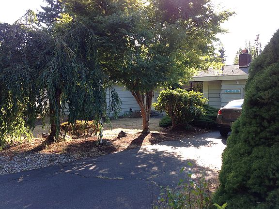 2nd image of 3612 Crestview Dr W