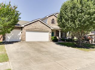 115 Roundup Rd, Waxahachie, TX 75165