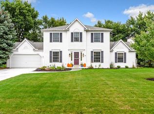 33332 Chatham Dr, Avon Lake, OH 44012