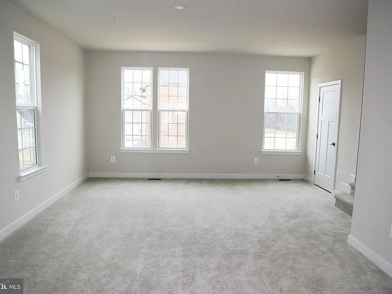 1790 Atlas Dr — Photo 17