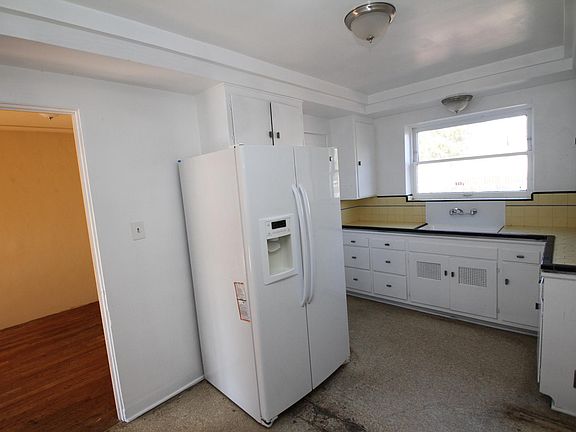 4th image of 402 W 13th Ave #1
