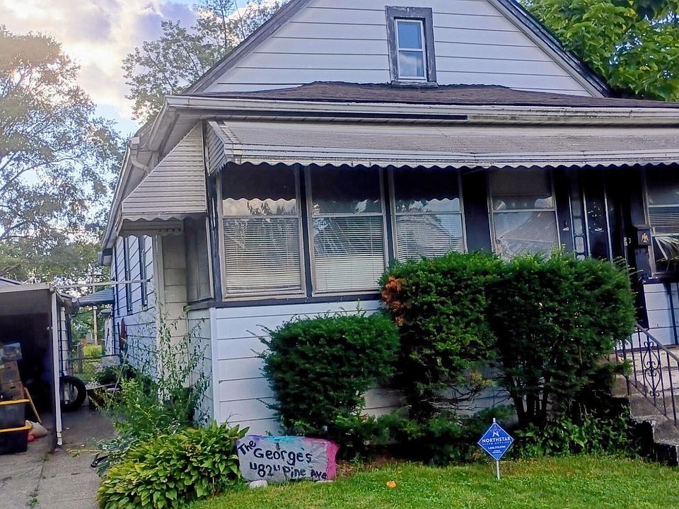 2nd image of 4824 Pine Ave