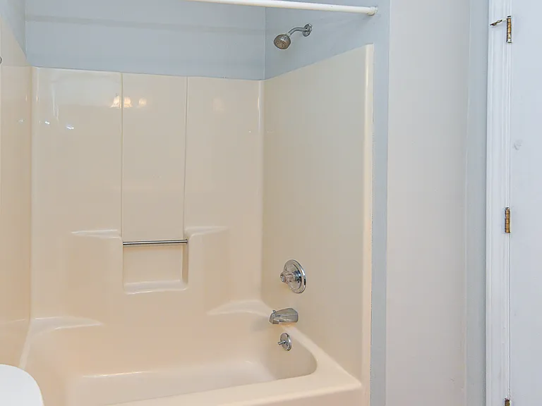 157 Greenwood Dr — Photo 28