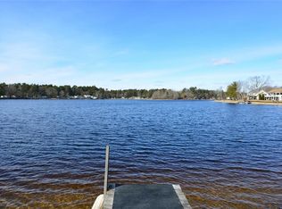 1 Osprey Dr, Coventry, RI 02816