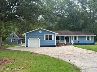 502 Stately Pines Rd, New Bern, NC 28560