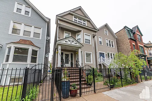 1332 W Barry Ave #GDN Photo 1
