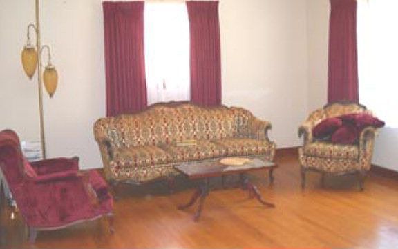 4th image of 1463 Claiborne St