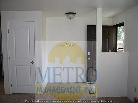 2662 W Smith Ave — Photo 4