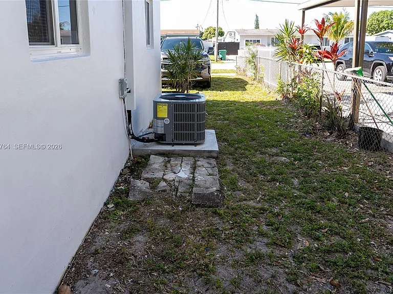 4000 NW 195th St — Photo 55