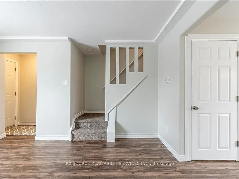 205 Carlyle Dr #45 — Photo 1