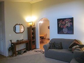 4th image of 824 Thurmond Ave