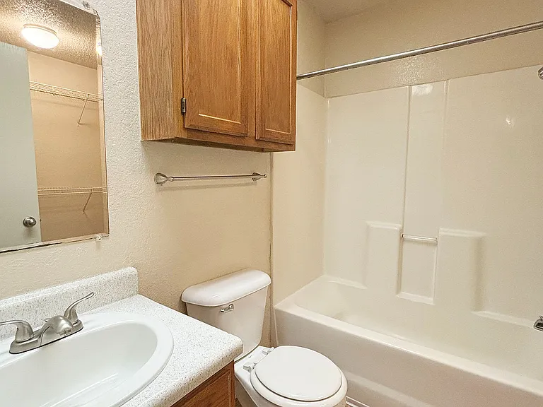 Titan - Bedroom 1 Bathroom