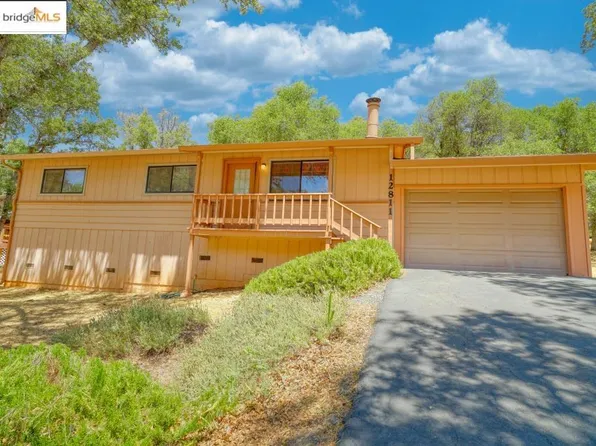 12811 Cresthaven Dr, Groveland, CA 95321