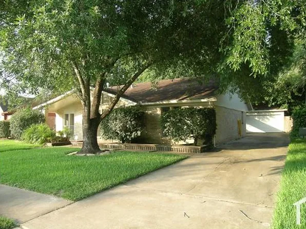 2931 Cherry Hills Dr, Missouri City, TX 77459