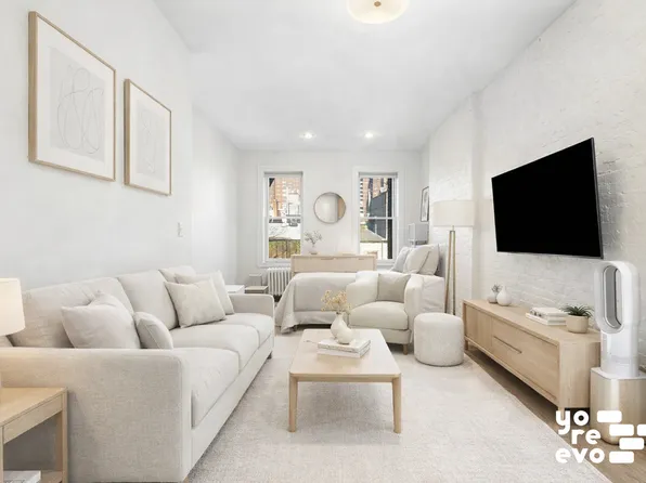 325 West 21st Street image 1 of 6