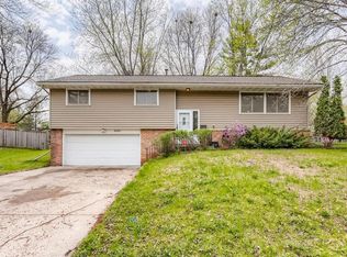 4525 Nevada Ave N, New Hope, MN 55428