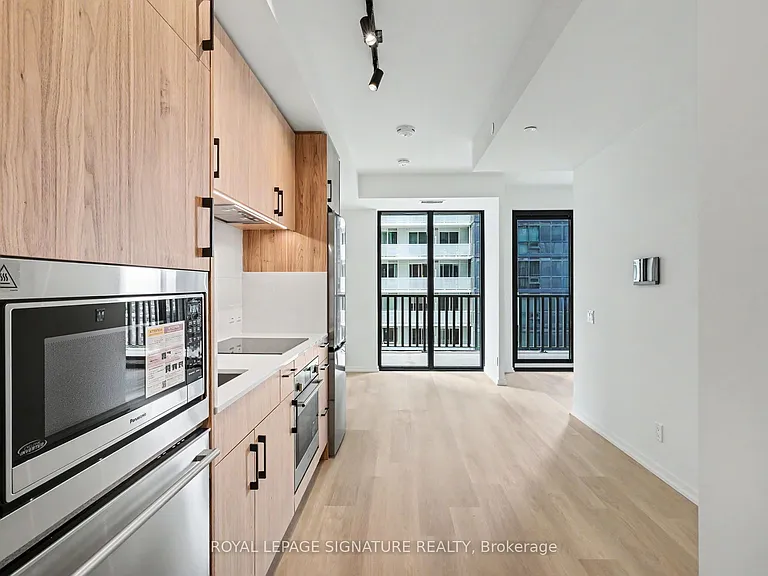 109 Erskine Ave #1111 — Photo 4