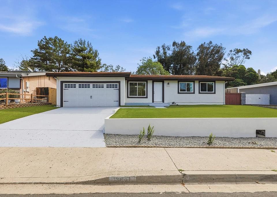 1st image of 13641 Carriage Rd