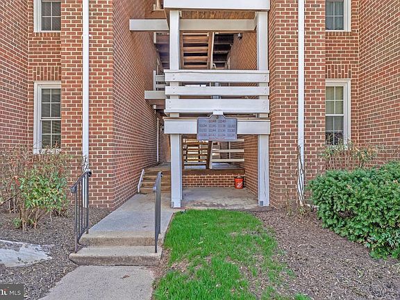 2nd image of 11142 Beaver Trail Ct