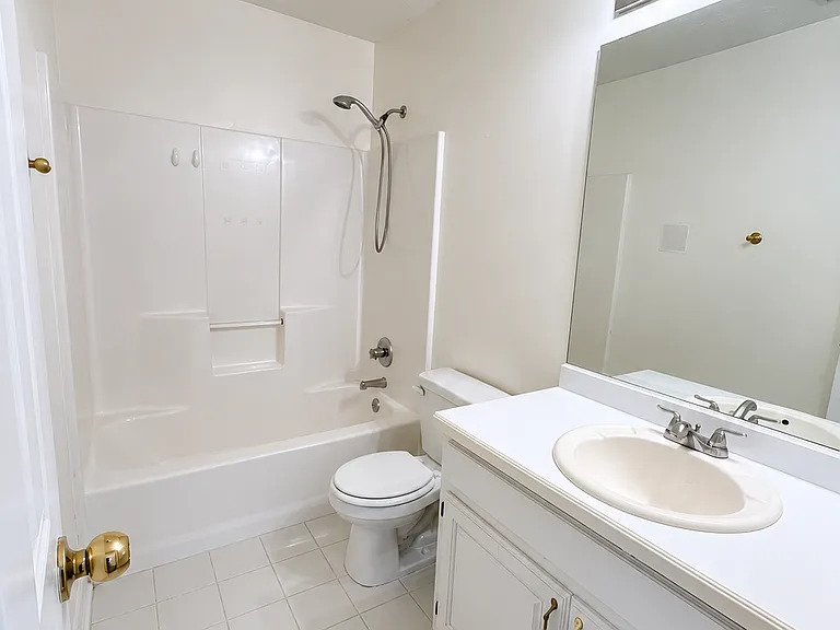 120 Oak Vista Ct — Photo 30