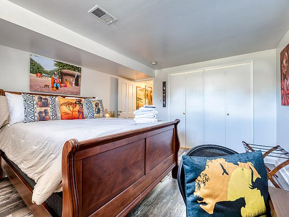 5th image of 35 Upham St #B