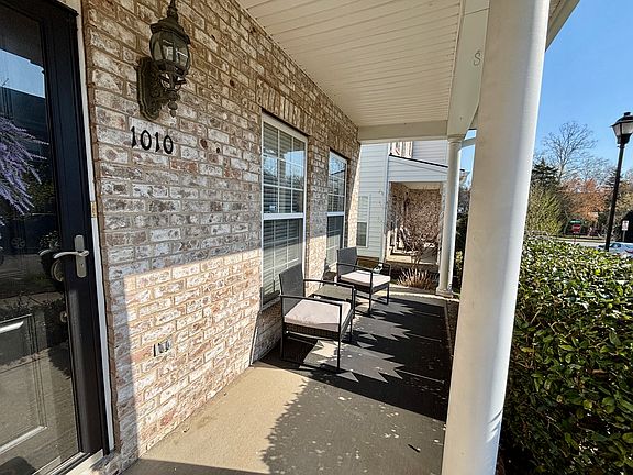 2nd image of 1010 Loxley Dr