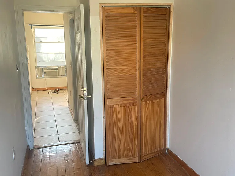 612 S 15th St #3F — Photo 7