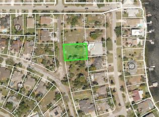 Eunice Dr, Tarpon Springs, FL 34689