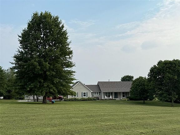 4th image of 16619 County Road Cc
