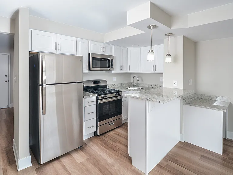 Penthouse Unit 1508